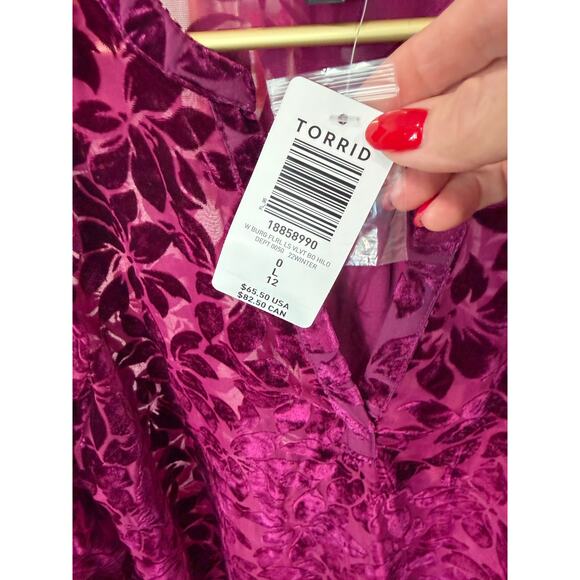 Torrid Burnout Purple Top Size 0 (US 12) RN#148862 Viscose/Nylon ✨ - Picture 5 of 8